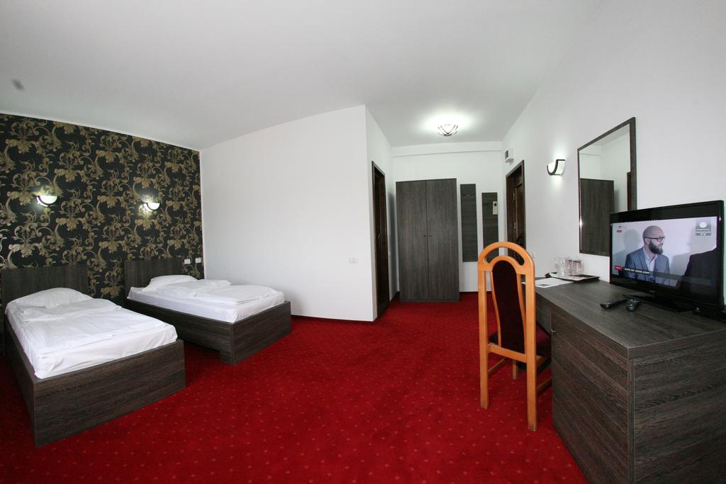 Hotel Rebis Brăila Camera foto