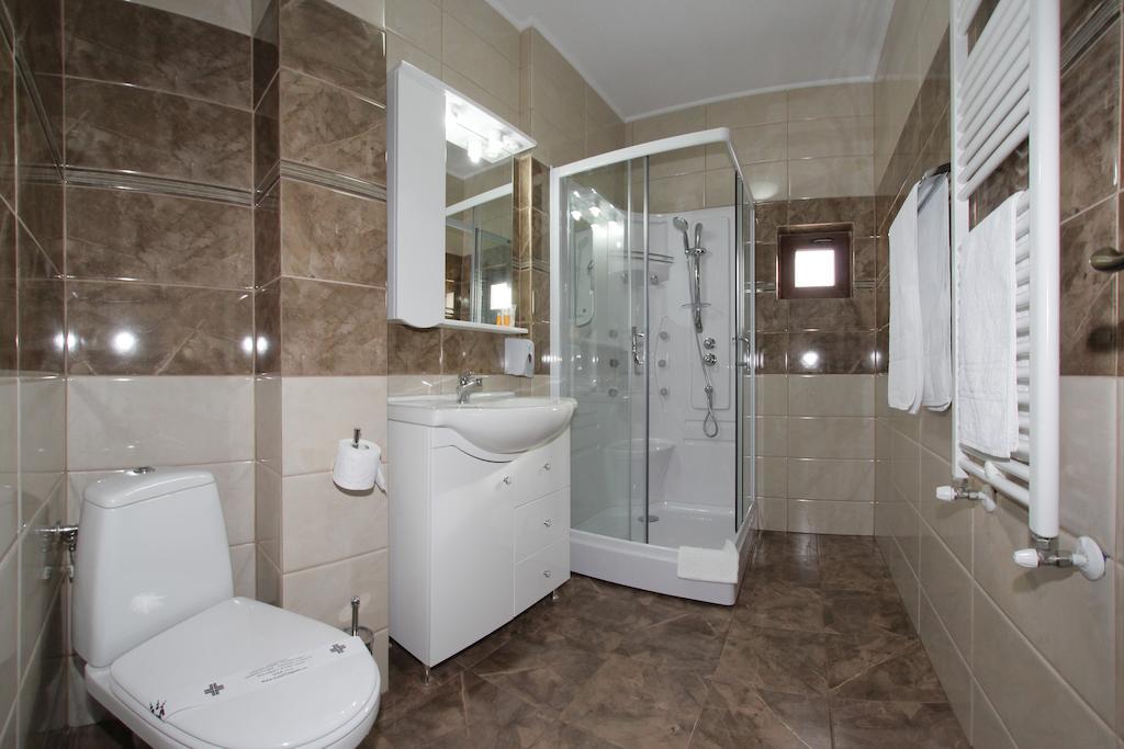Hotel Rebis Brăila Esterno foto